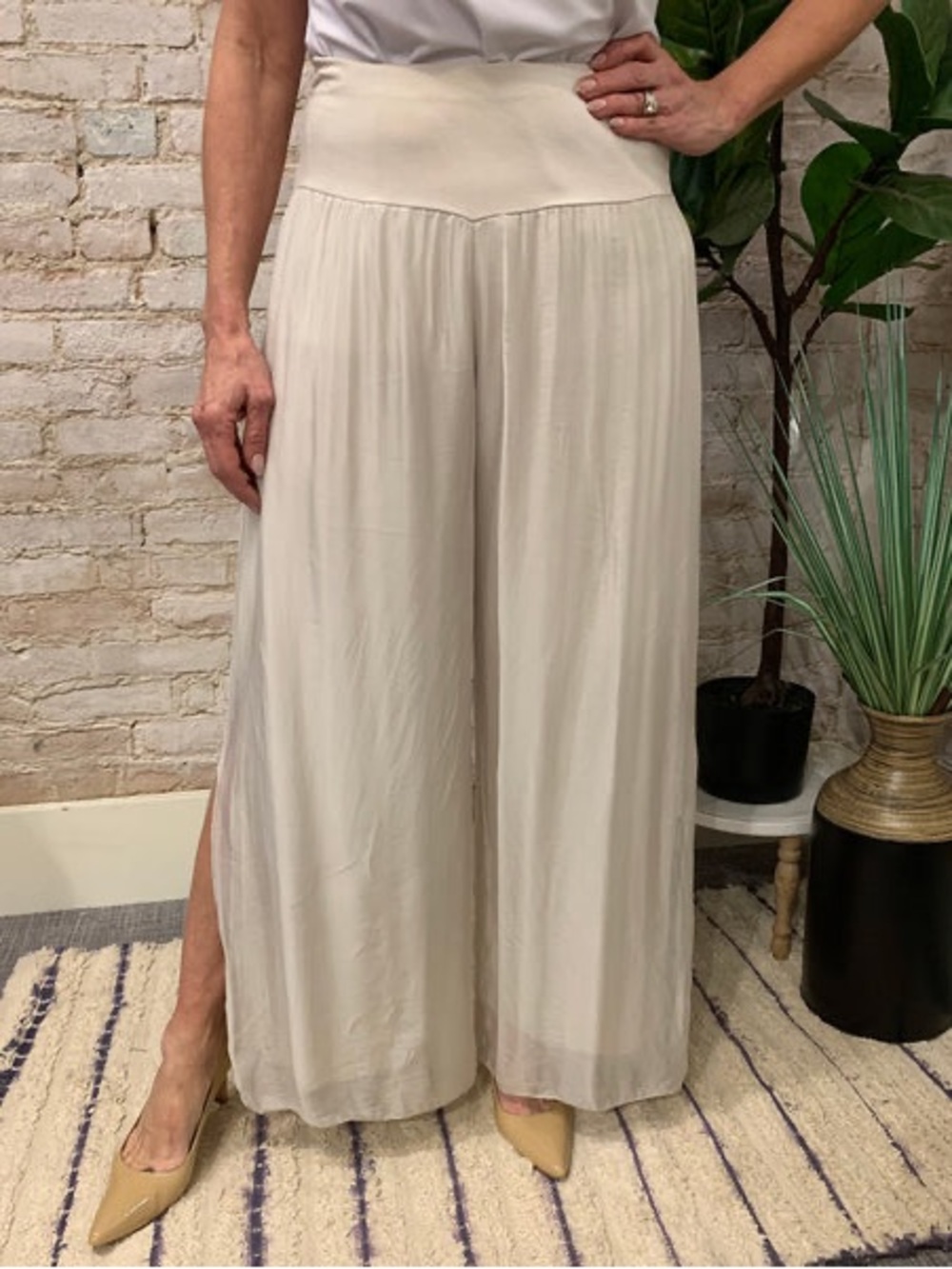 Made in Italy Wide-Leg Palazzo Pants Silk overlay NWT ONE SIZE